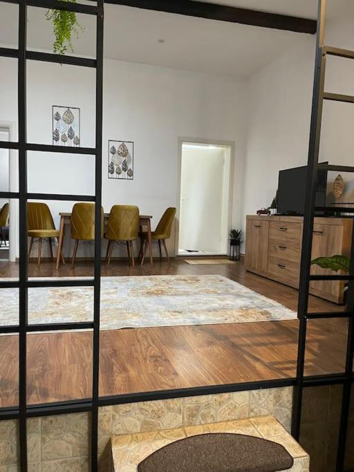 Apartament La Casa 蒂米什瓦拉 外观 照片